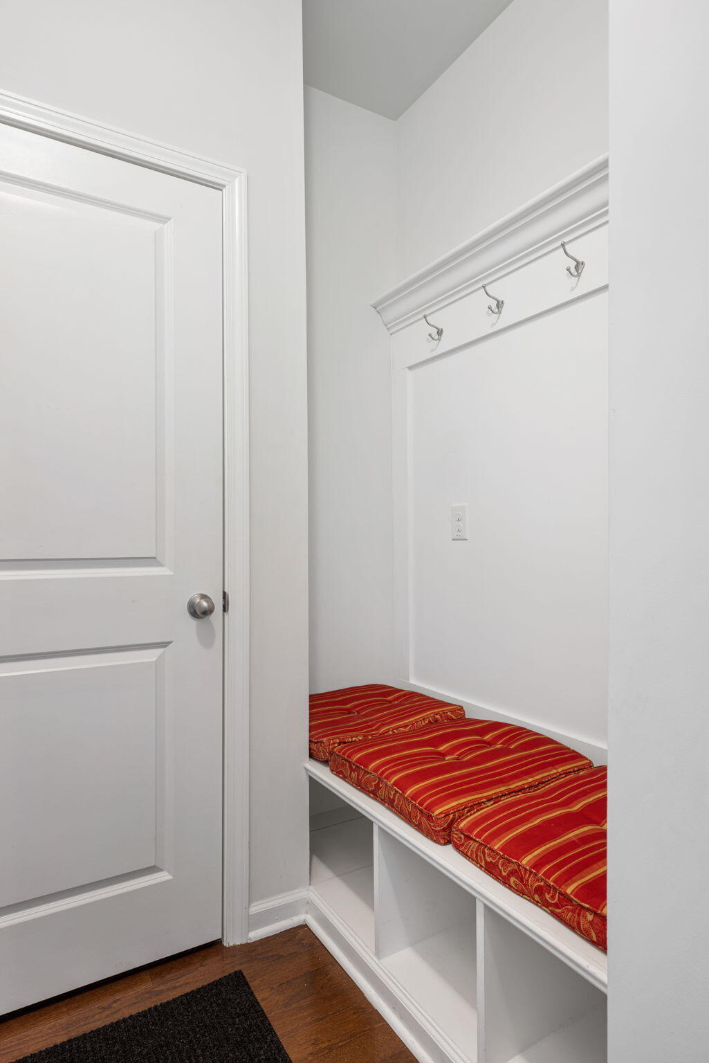 1203 Raven Road Hanahan, SC 29410 - Photo 20 of 43 Drop Zone first floor