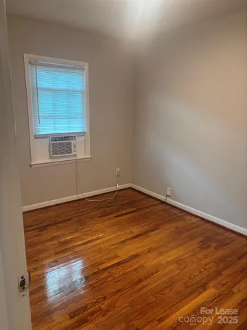 $1,000 | 218 Grandin Road, Unit 3, Charlotte, NC 28208