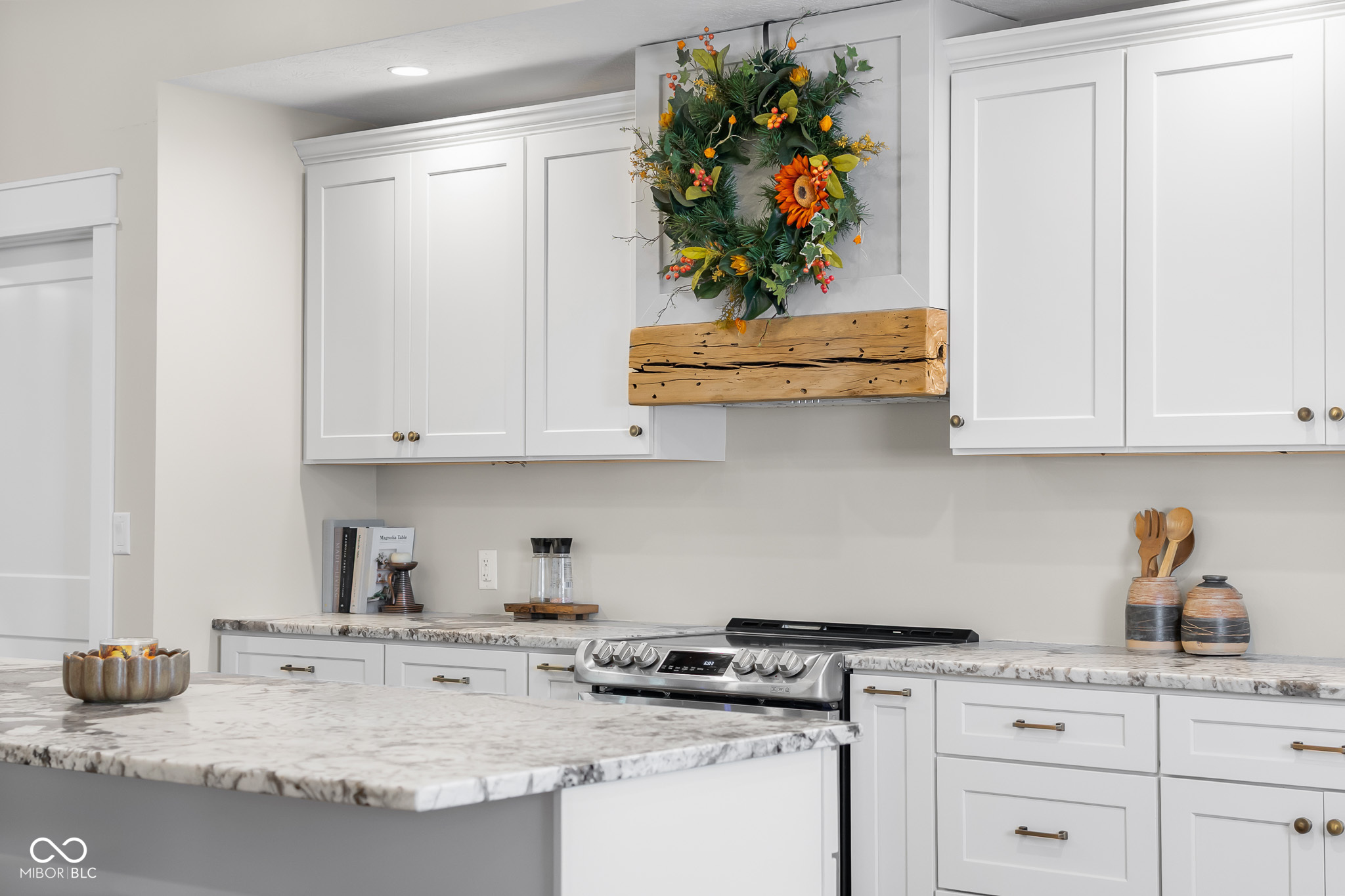 912 Nelson Ridge Road Columbus, IN 47201 - Photo 8 of 70 Gallery Image 8