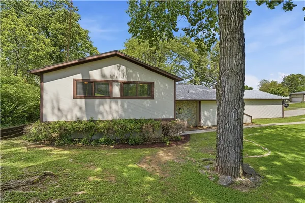 $335,900 | 2116 Tullis Drive, Middletown, OH 45042