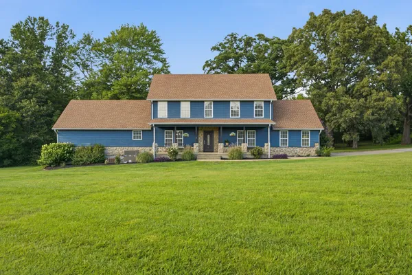 $639,900 | 1002 Larkspur Meadows Lane, Portland, TN 37148