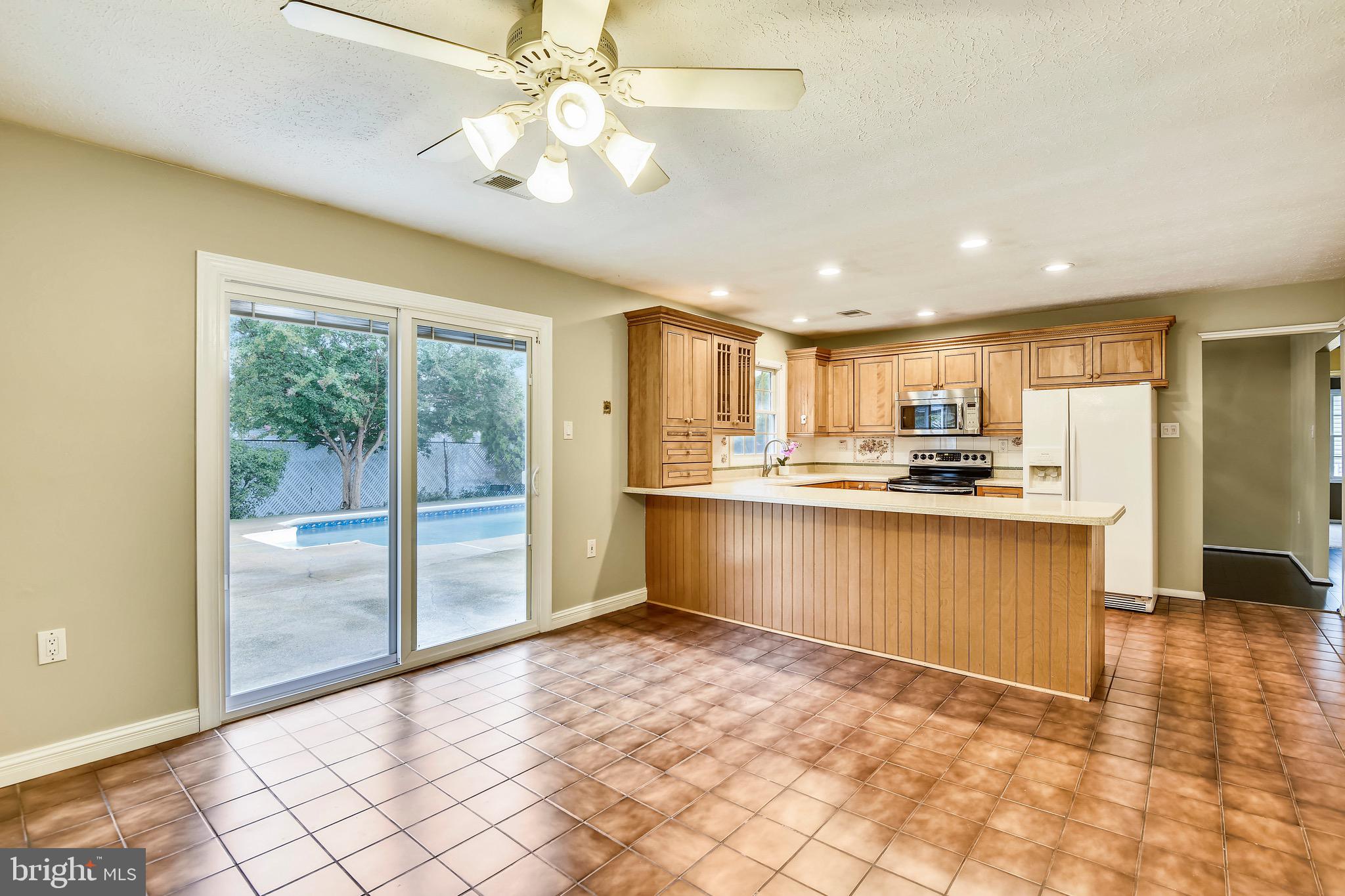 7809 Bastille Road Severn, MD 21144 - Photo 4 of 23