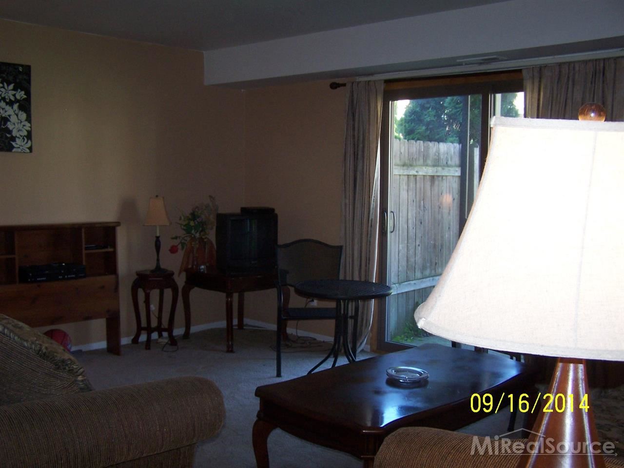43270 Mound Road Sterling Heights, MI 48314 - Photo 6 of 14 31212372-5.JPG