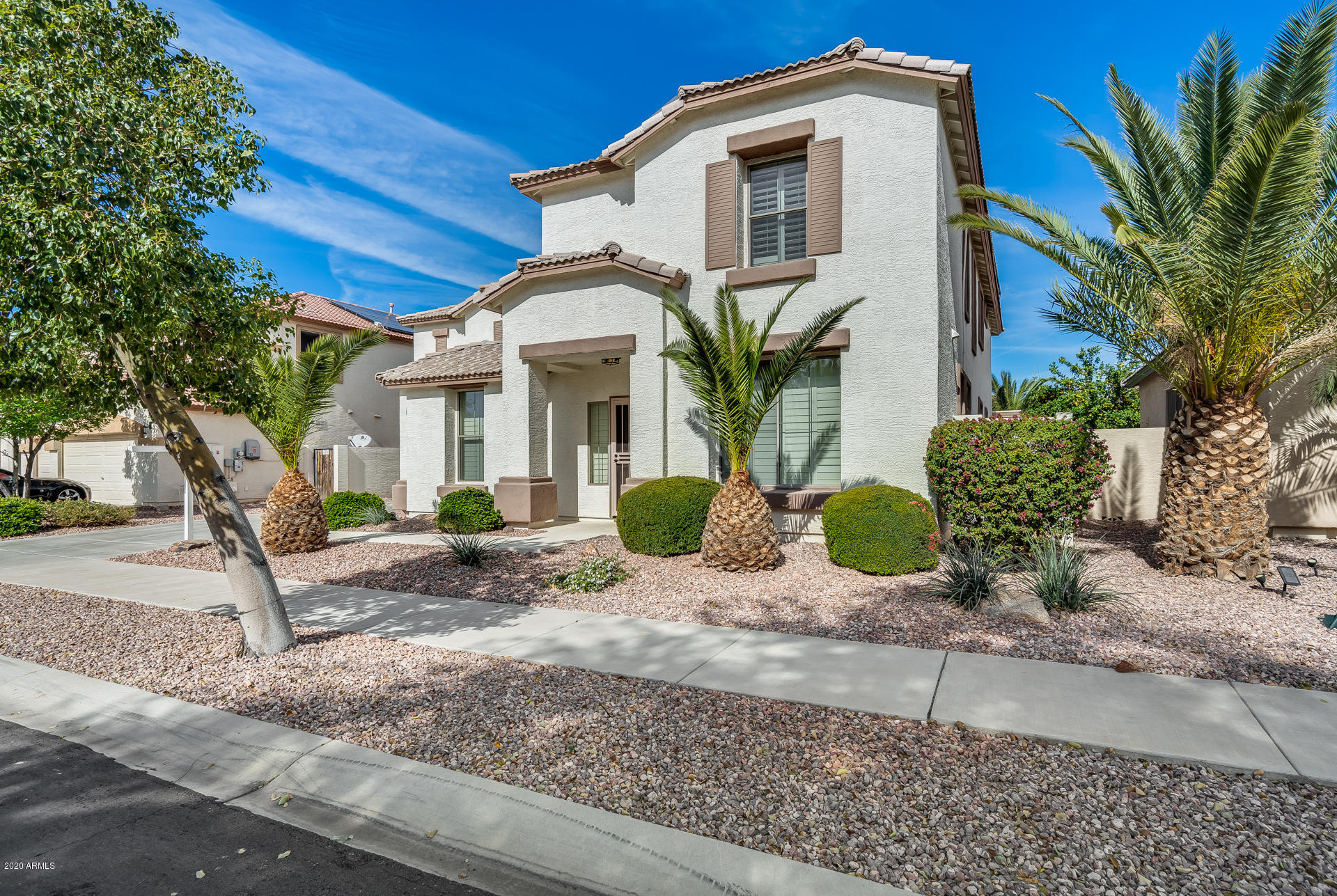 13644 West Calavar Road Surprise, AZ 85379 - Photo 9 of 59 ChaseCapture-8