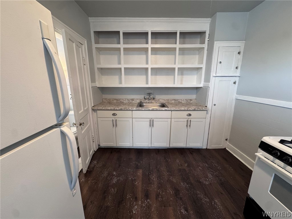 856 Niagara Street Buffalo, NY 14213 - Photo 11 of 28