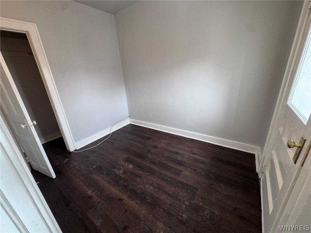 856 Niagara Street Buffalo, NY 14213 - Photo 19 of 28