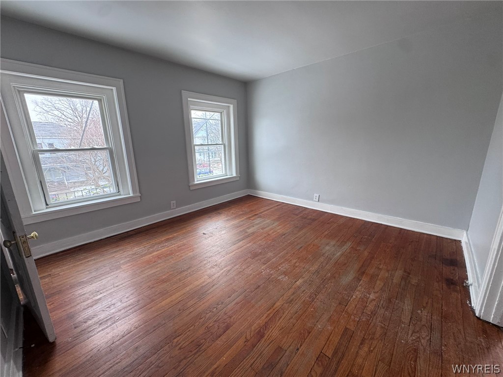 856 Niagara Street Buffalo, NY 14213 - Photo 7 of 28