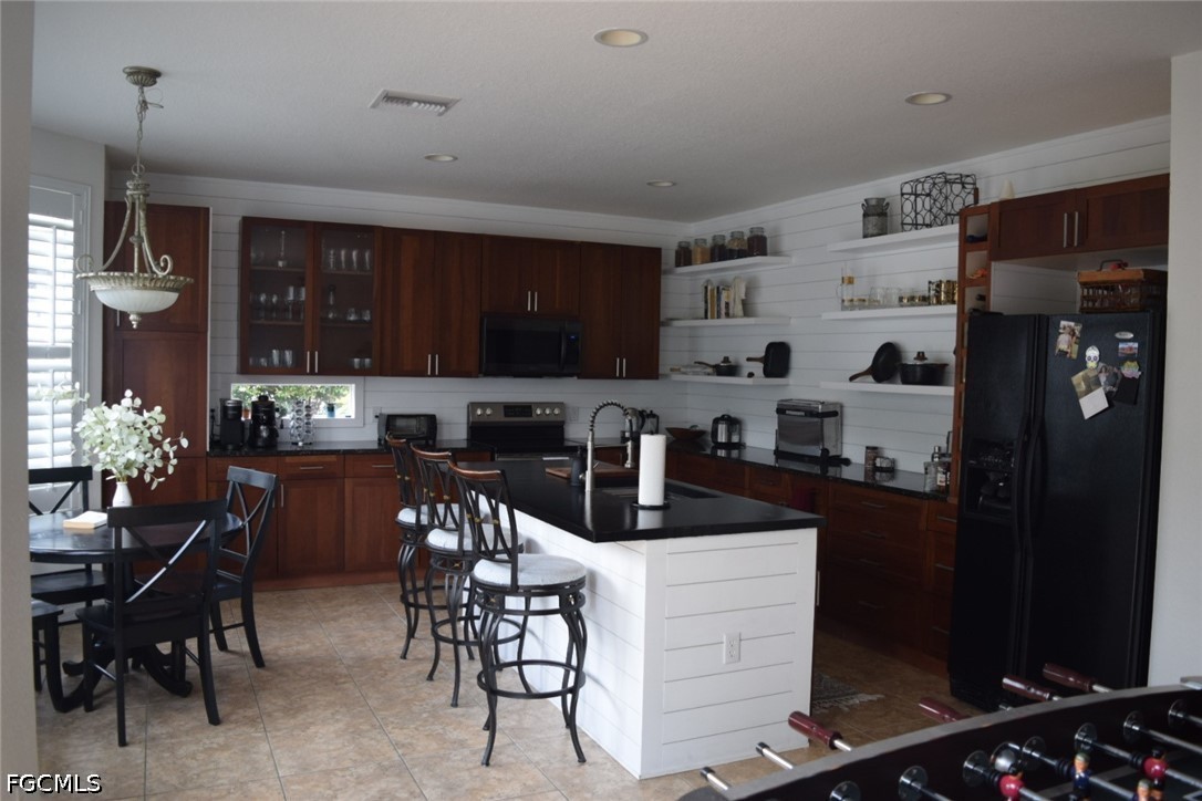 9923 Springlake Circle Estero, FL 33928 - Photo 2 of 10