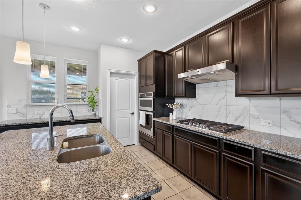 6049 Iron Creek Road Fort Worth, TX 76137 - Photo 10 of 40