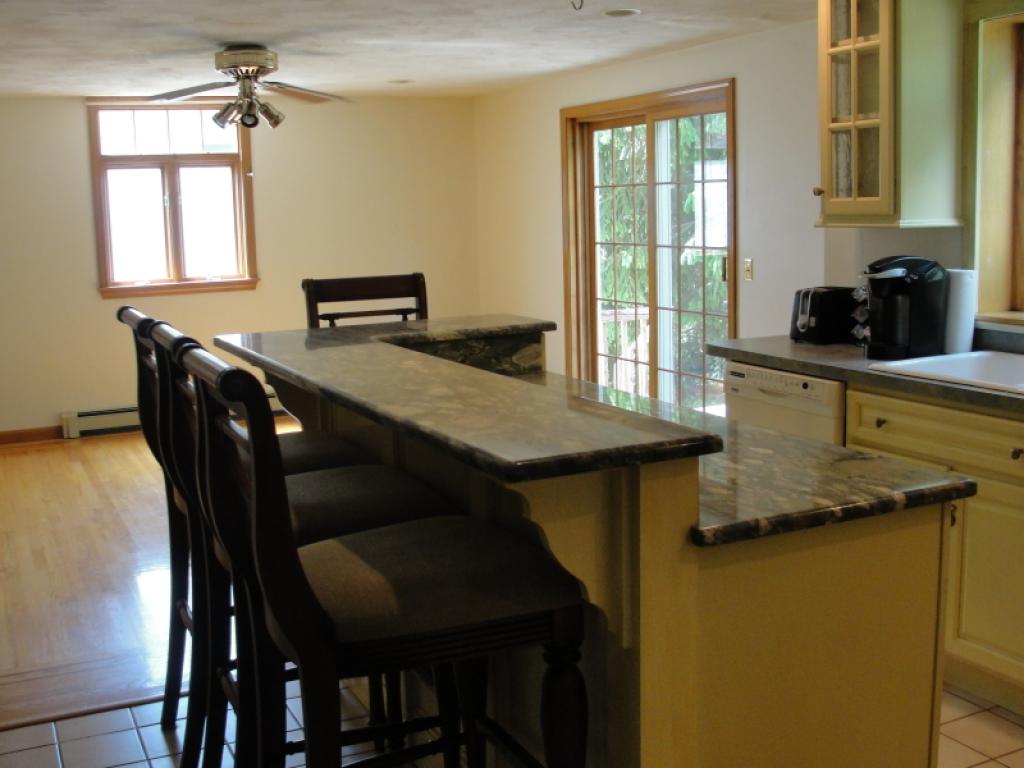 20 Raintree Drive Londonderry, NH 03053 - Photo 13 of 25