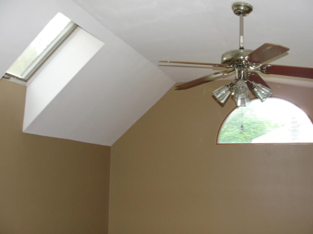 20 Raintree Drive Londonderry, NH 03053 - Photo 17 of 25