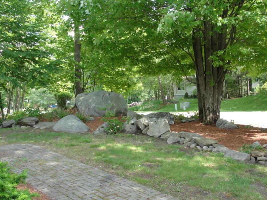 20 Raintree Drive Londonderry, NH 03053 - Photo 23 of 25