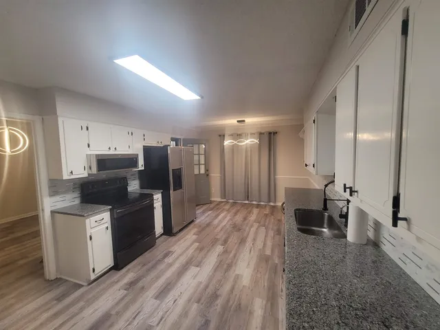 $2,300 | 2349 Ridgeland Street, Memphis, TN 38119