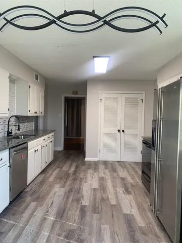 $2,300 | 2349 Ridgeland Street, Memphis, TN 38119