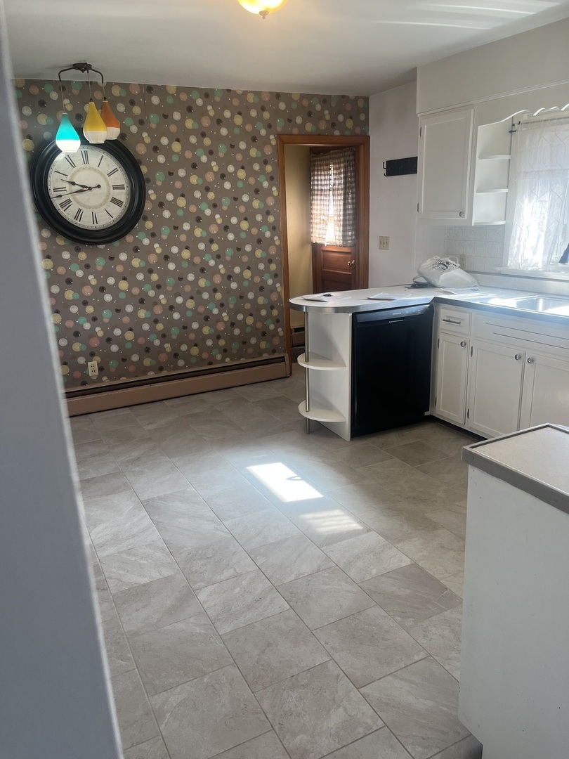 125 West Exchange Street Danvers, IL 61732 - Photo 17 of 66