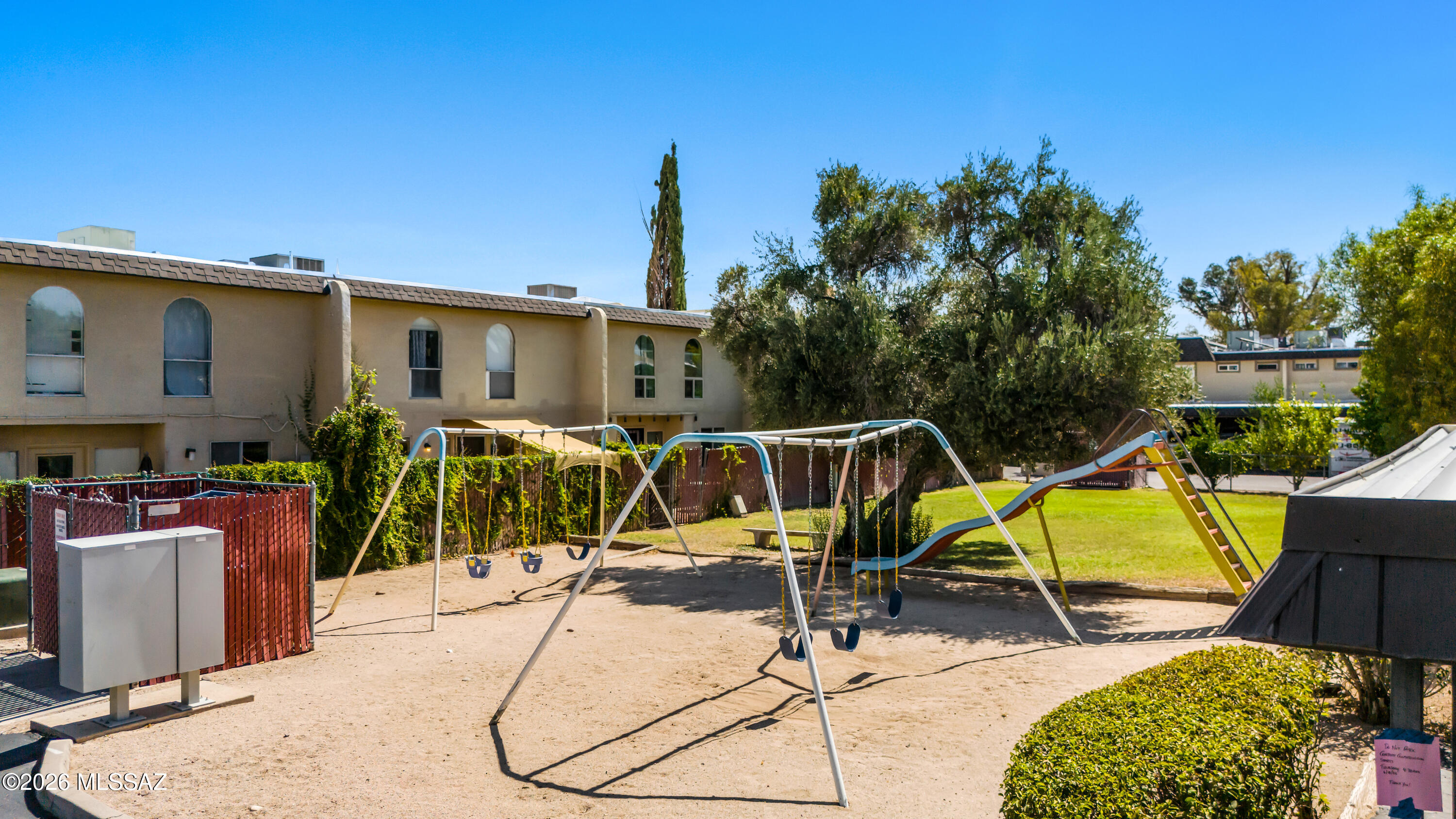 1503 East Prince Road, Unit A Tucson, AZ 85719 - Photo 33 of 35 Playground