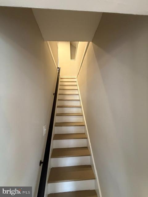 4008 Alton Street Capitol Heights, MD 20743 - Photo 25 of 54 Gallery Image 25