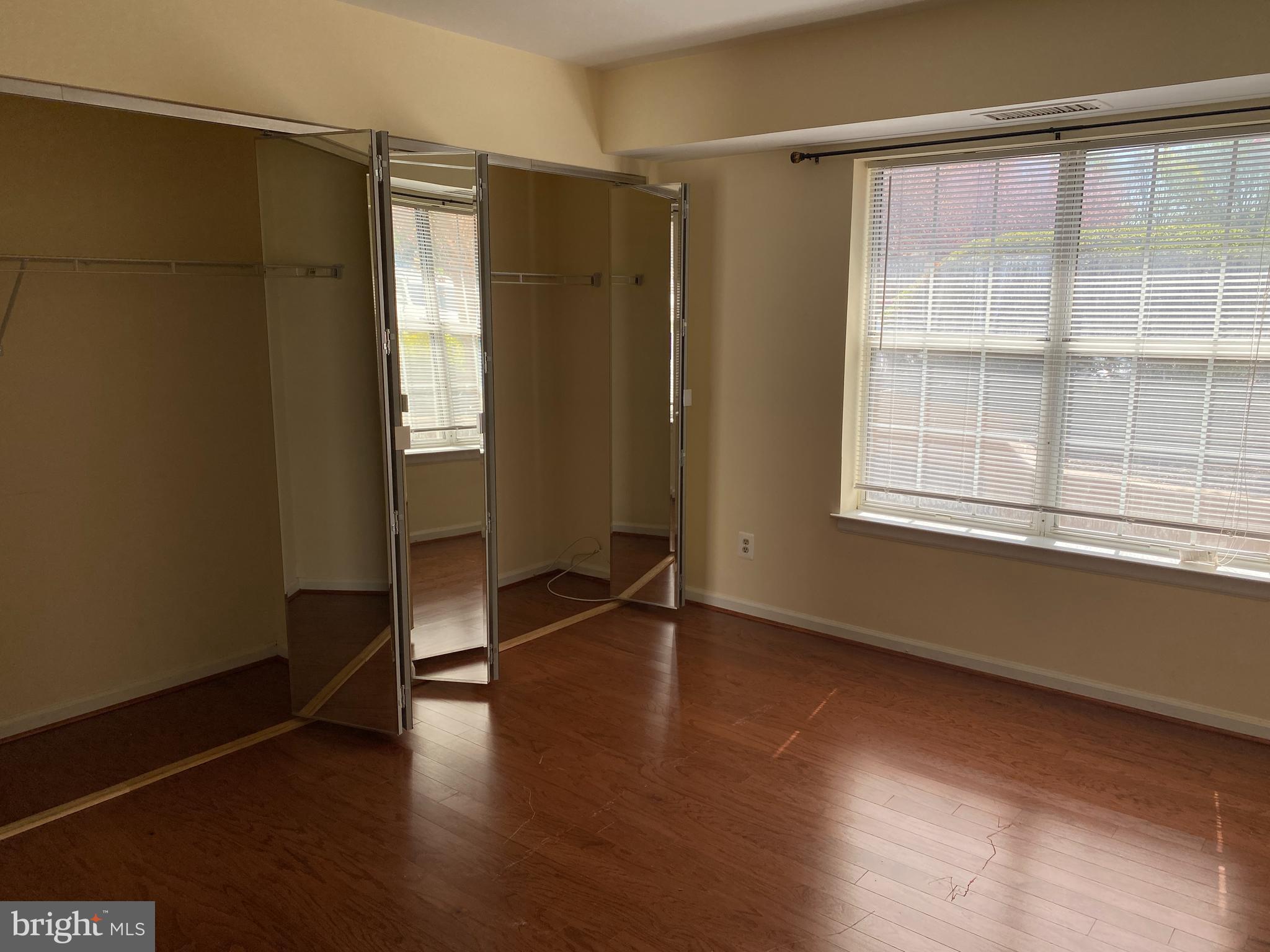5800 Cove Landing Road, Unit 201 Burke, VA 22015 - Photo 15 of 17