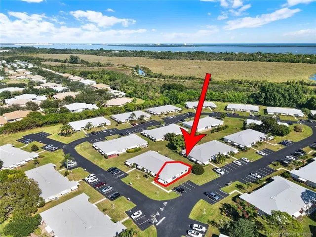 $105,000 | 902 Savannas Point Drive, Unit D, Fort Pierce, FL 34982