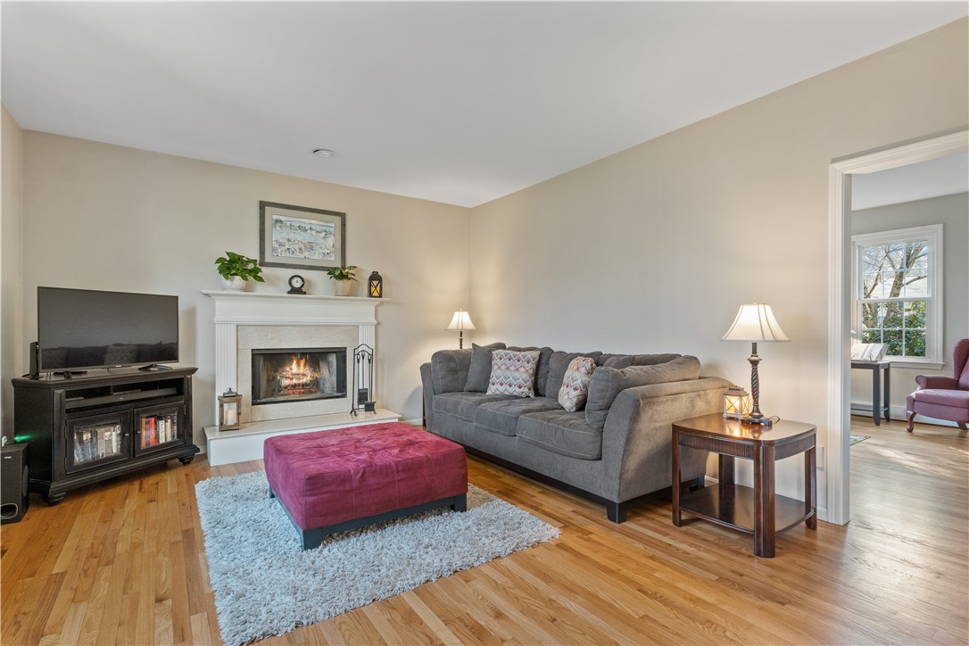 55 Wickham Road North Kingstown, RI 02852 - Photo 19 of 41 Gallery Image 19