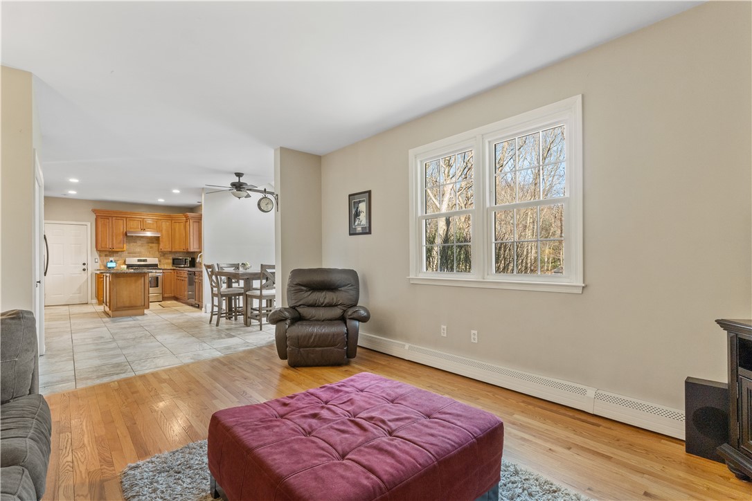 55 Wickham Road North Kingstown, RI 02852 - Photo 20 of 41 Gallery Image 20