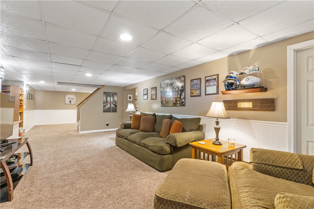 55 Wickham Road North Kingstown, RI 02852 - Photo 39 of 41 Gallery Image 39