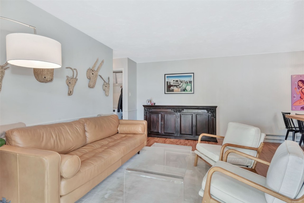 259 6th Street, Unit 8 Steamboat Springs, CO 80487 - Photo 14 of 33 a living room with furniture