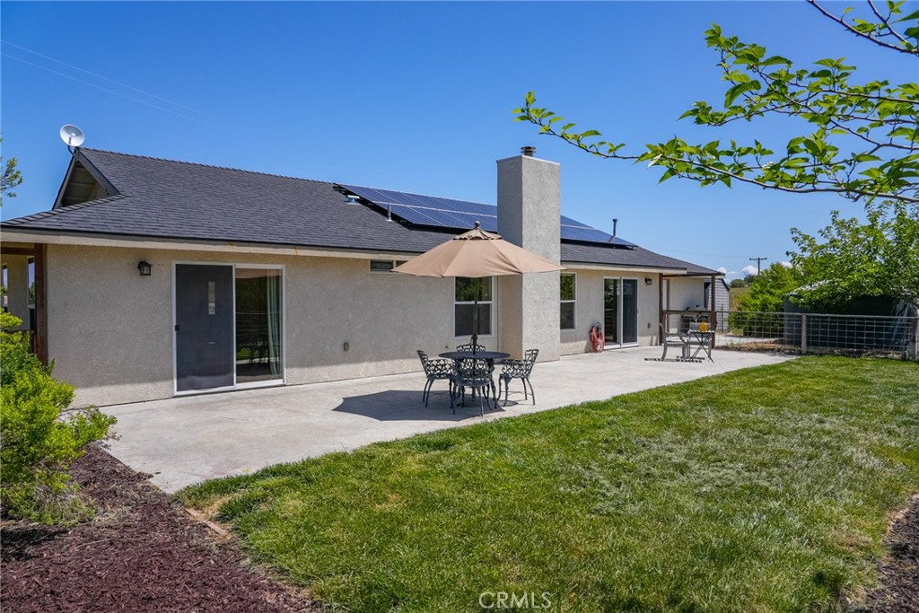 5950 Forked Horn Place Paso Robles, CA 93446 - Photo 26 of 31 a house view with a sitting space and garden