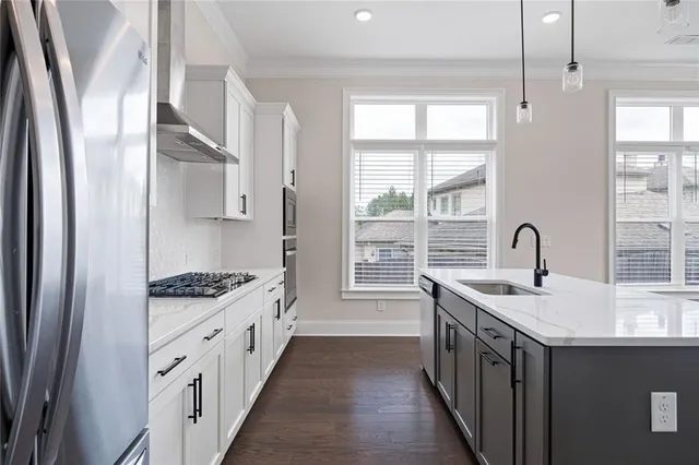 $549,900 | 109 Village Green Avenue, Woodstock, GA 30189