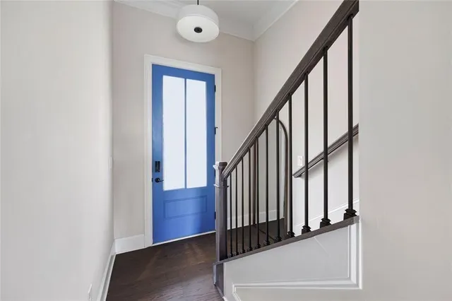 $549,900 | 109 Village Green Avenue, Woodstock, GA 30189