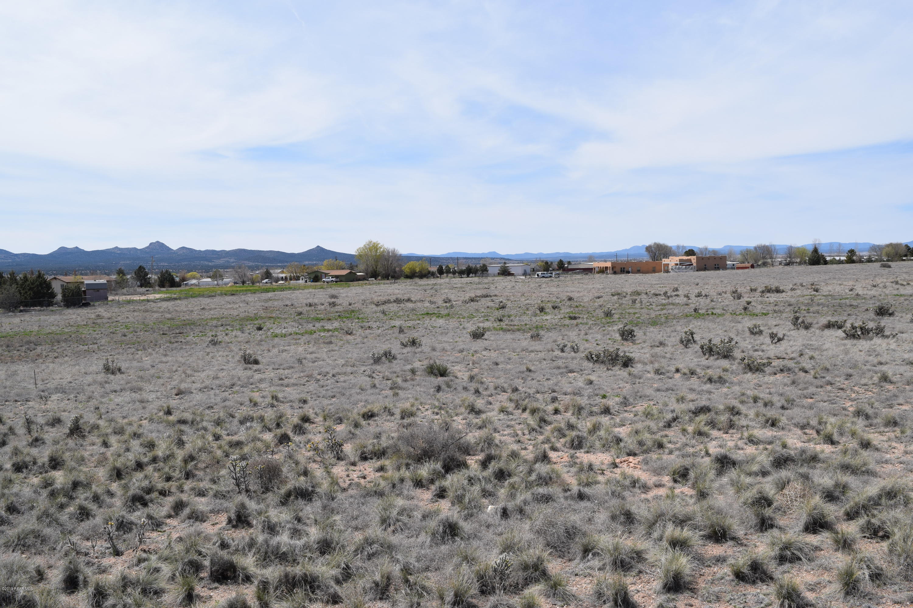 25300 North Patricia Road Paulden, AZ 86334 - Photo 6 of 8 a view of an outdoor space and a mountain view
