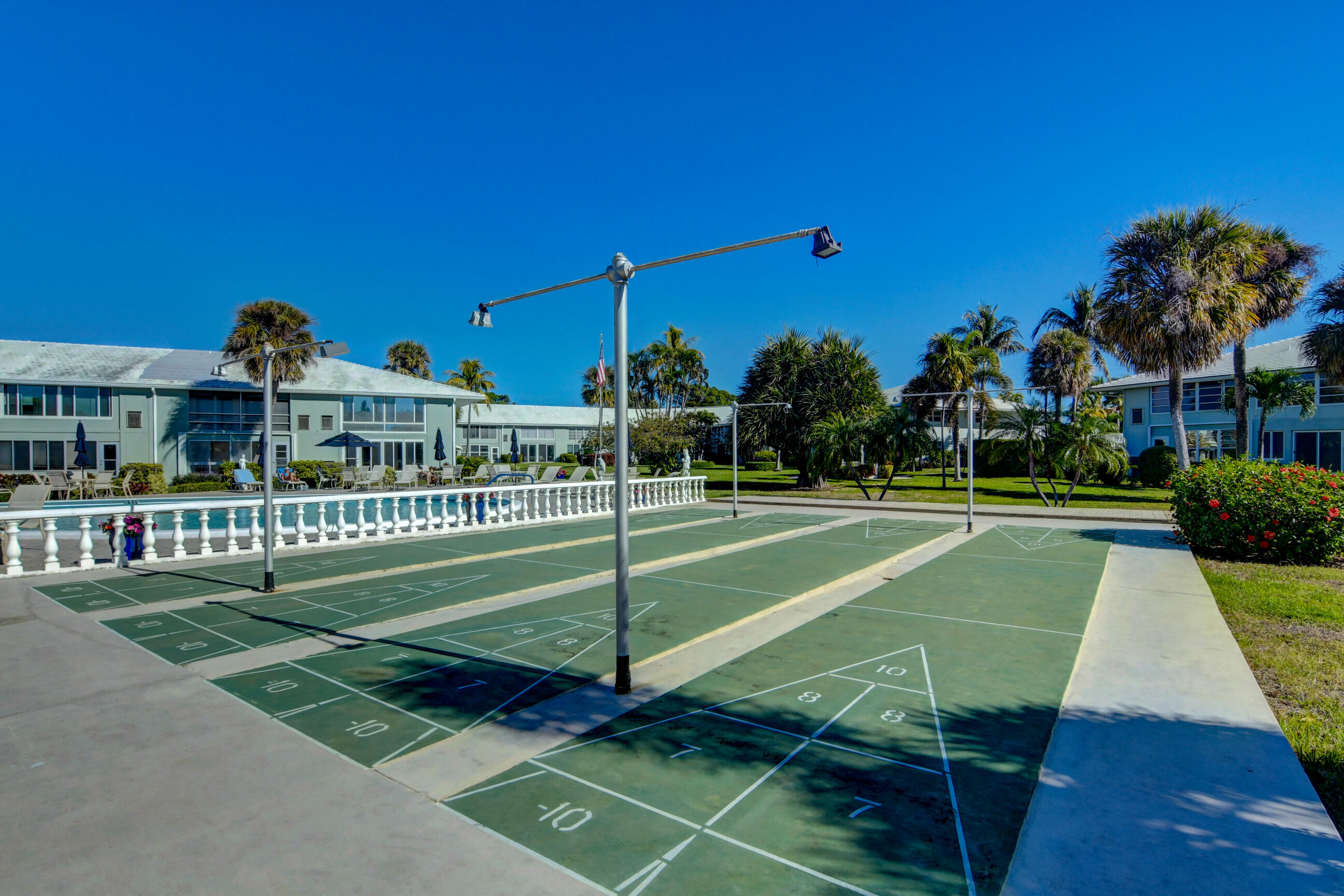 5540 North Ocean Boulevard, Unit 204 Ocean Ridge, FL 33435 - Photo 42 of 52 a view of a basketball court