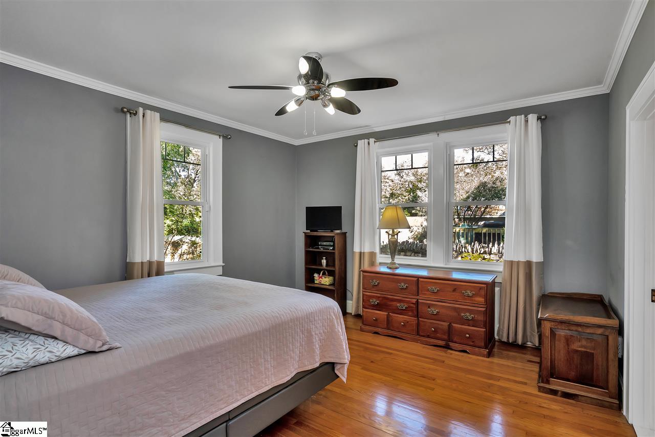 212 Grove Road Greenville, SC 29605 - Photo 15 of 29