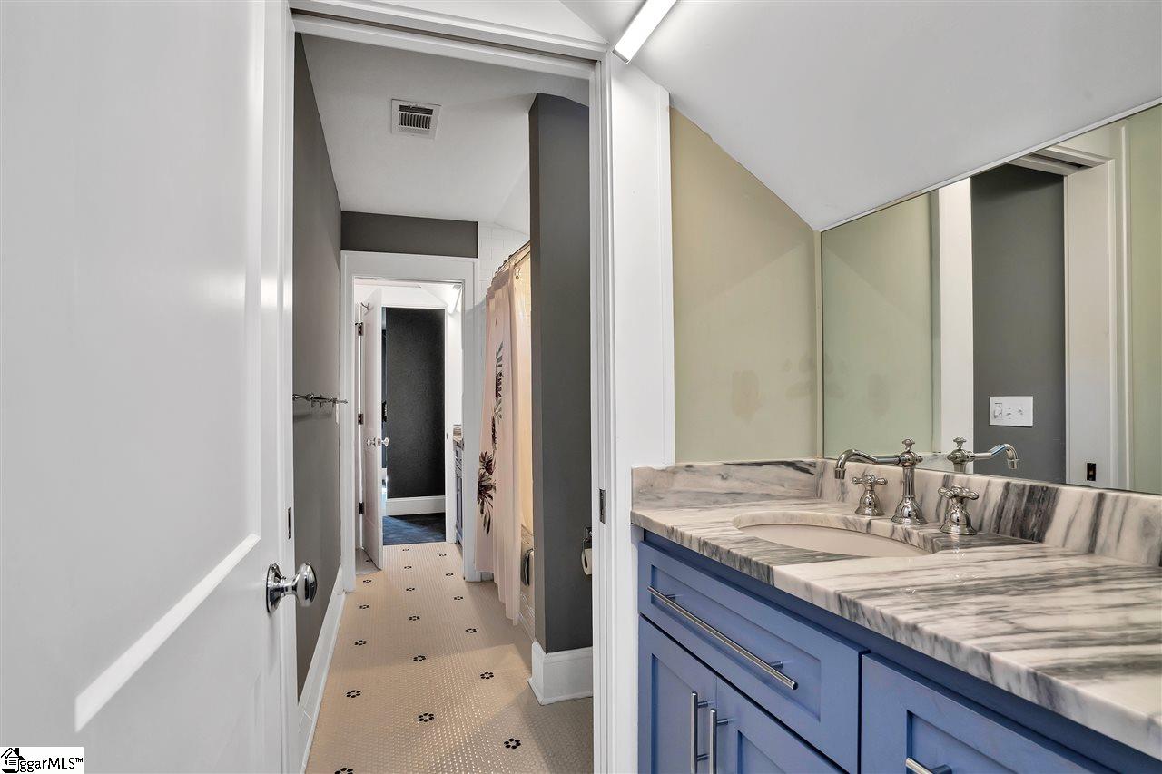 212 Grove Road Greenville, SC 29605 - Photo 21 of 29