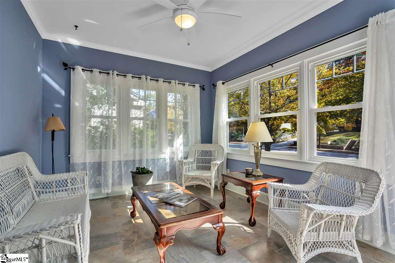 212 Grove Road Greenville, SC 29605 - Photo 10 of 29