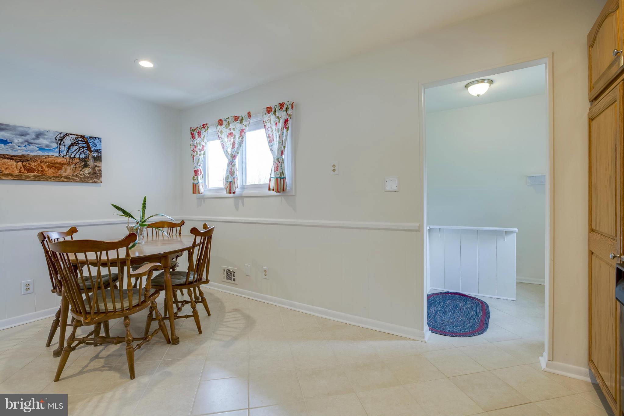 1253 Roundtop Road Odenton, MD 21113 - Photo 8 of 30 Kitchen