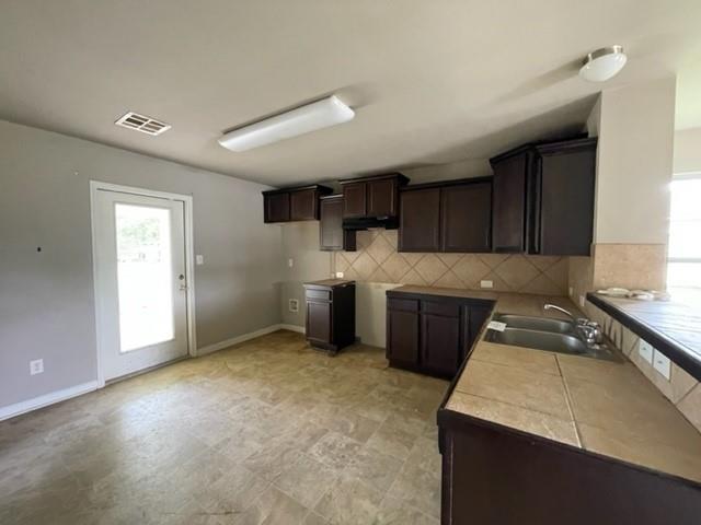 48279 Labonte Lane Tickfaw, LA 70466 - Photo 4 of 10 Gallery Image 4