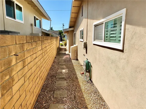 $1,430,000 | 6317 East Eliot Street, Long Beach, CA 90803