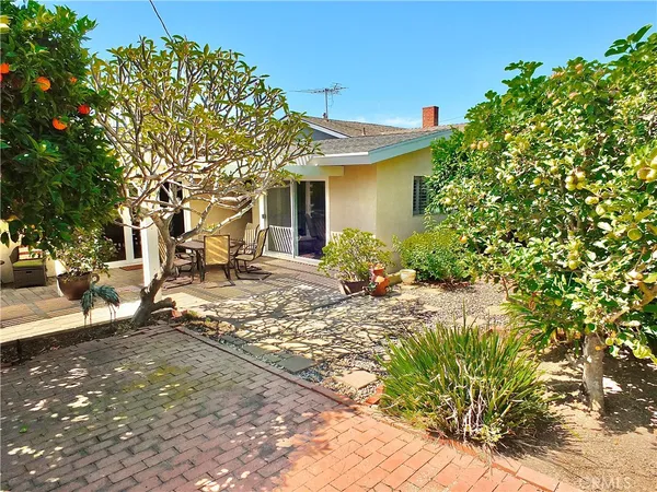 $1,430,000 | 6317 East Eliot Street, Long Beach, CA 90803