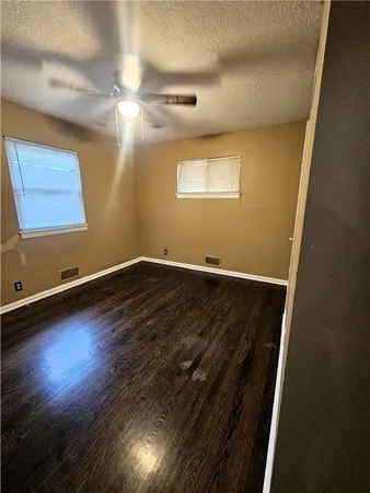 $210,000 | 20802 East 13th Terrace North, Independence, MO 64057