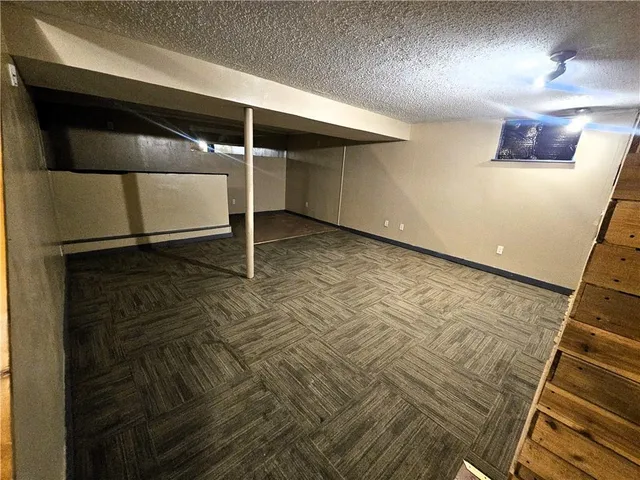 $215,000 | 20802 East 13th Terrace North, Independence, MO 64057