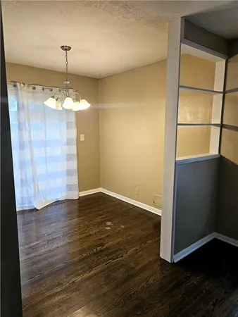 $210,000 | 20802 East 13th Terrace North, Independence, MO 64057