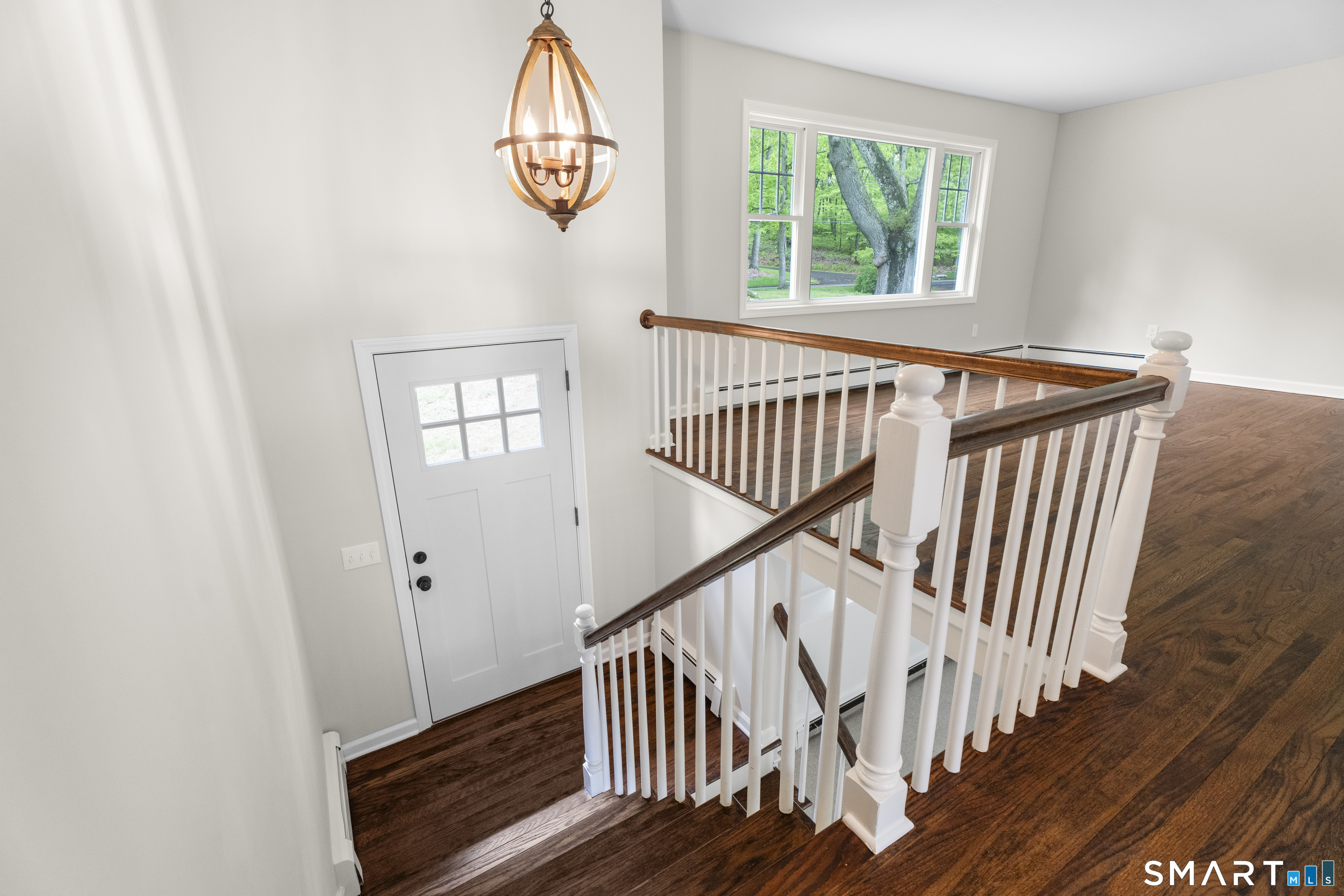 831 Nut Plains Road Guilford, CT 06437 - Photo 2 of 30
