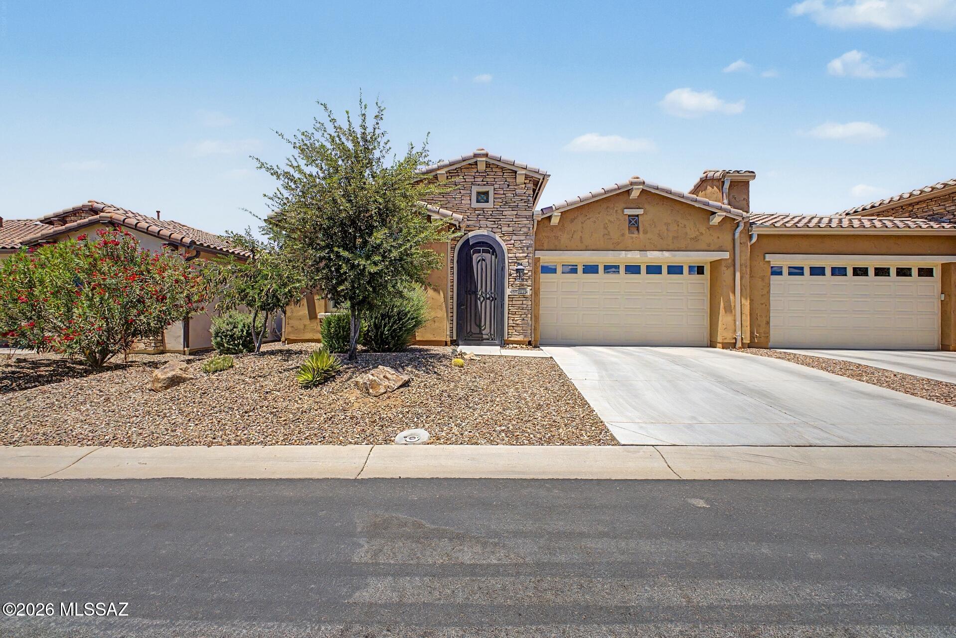 61202 East Shale Road Oracle, AZ 85623 - Photo 1 of 41