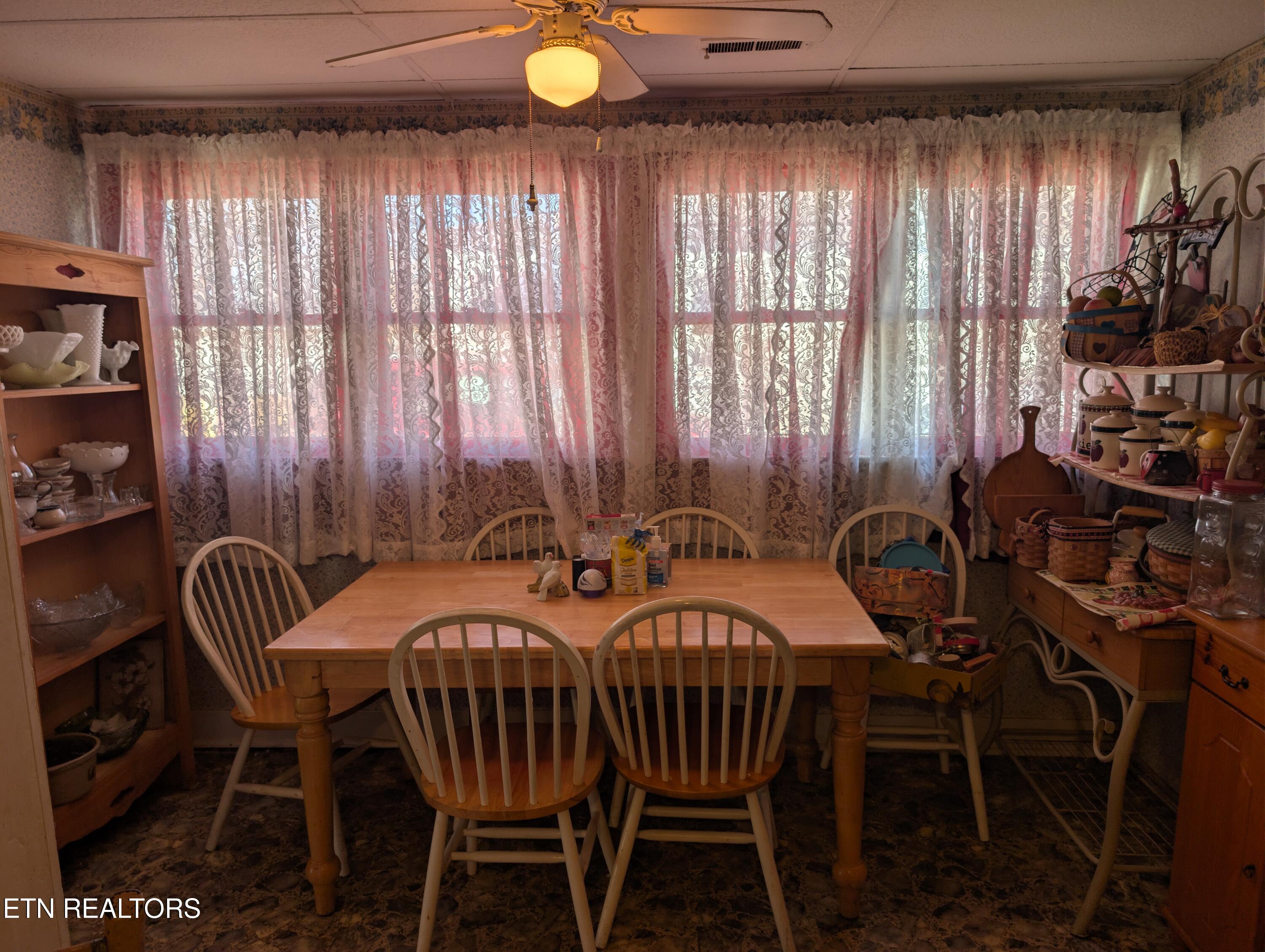 1720 Exeter Avenue Middlesboro, KY 40965 - Photo 12 of 15 1000012615