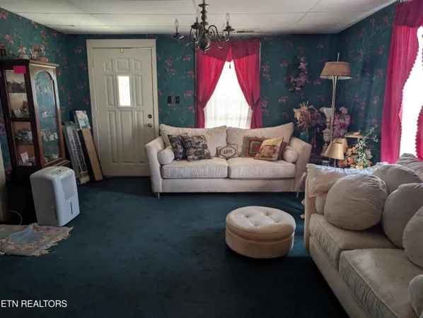 $68,000 | 1720 Exeter Avenue, Middlesboro, KY 40965