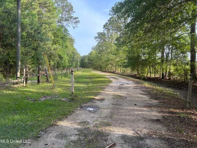 $198,900 | 594 Homer Ladner Road, Poplarville, MS 39470
