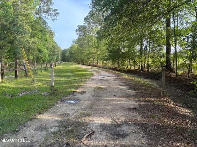 $198,900 | 594 Homer Ladner Road, Poplarville, MS 39470