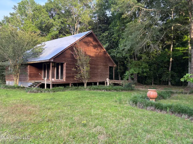 $198,900 | 594 Homer Ladner Road, Poplarville, MS 39470