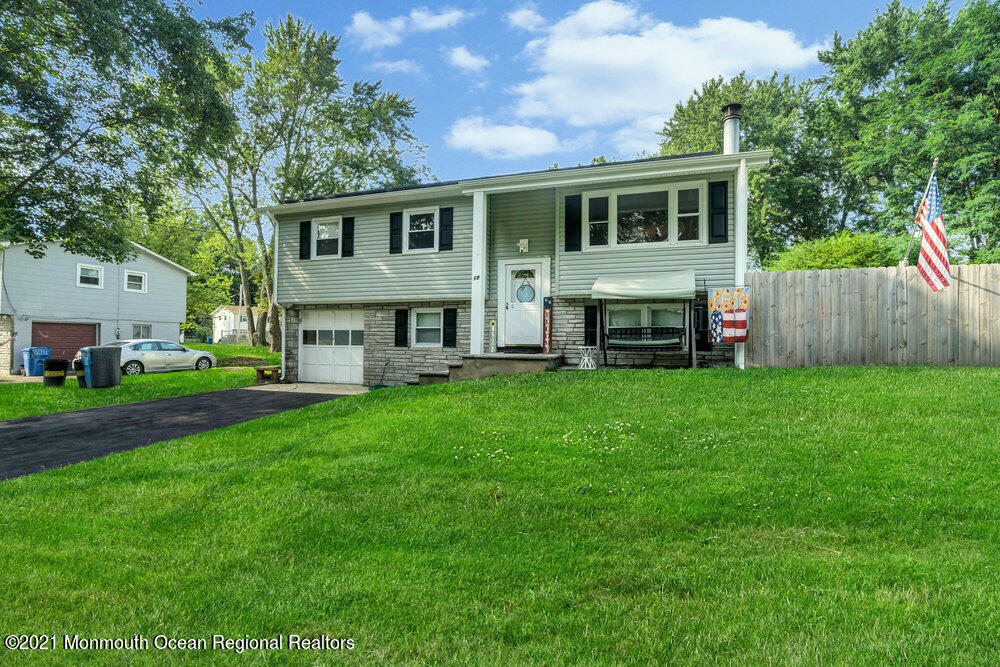 19 Ralph Place Jackson, NJ 08527 - Photo 3 of 16 3